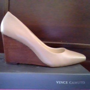 9.5 Womens Wedge Shoes by Vince Camuto